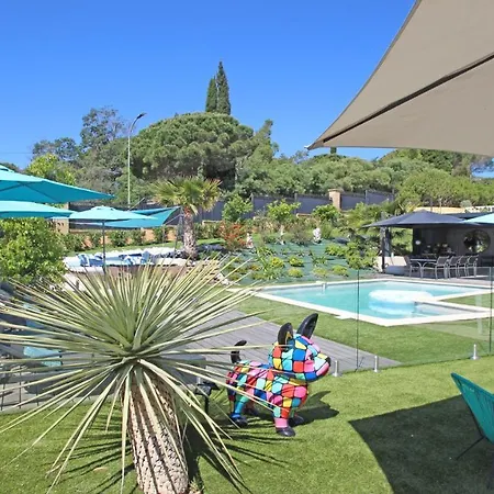 Oustau Del Mar * La Garonnette-Plage